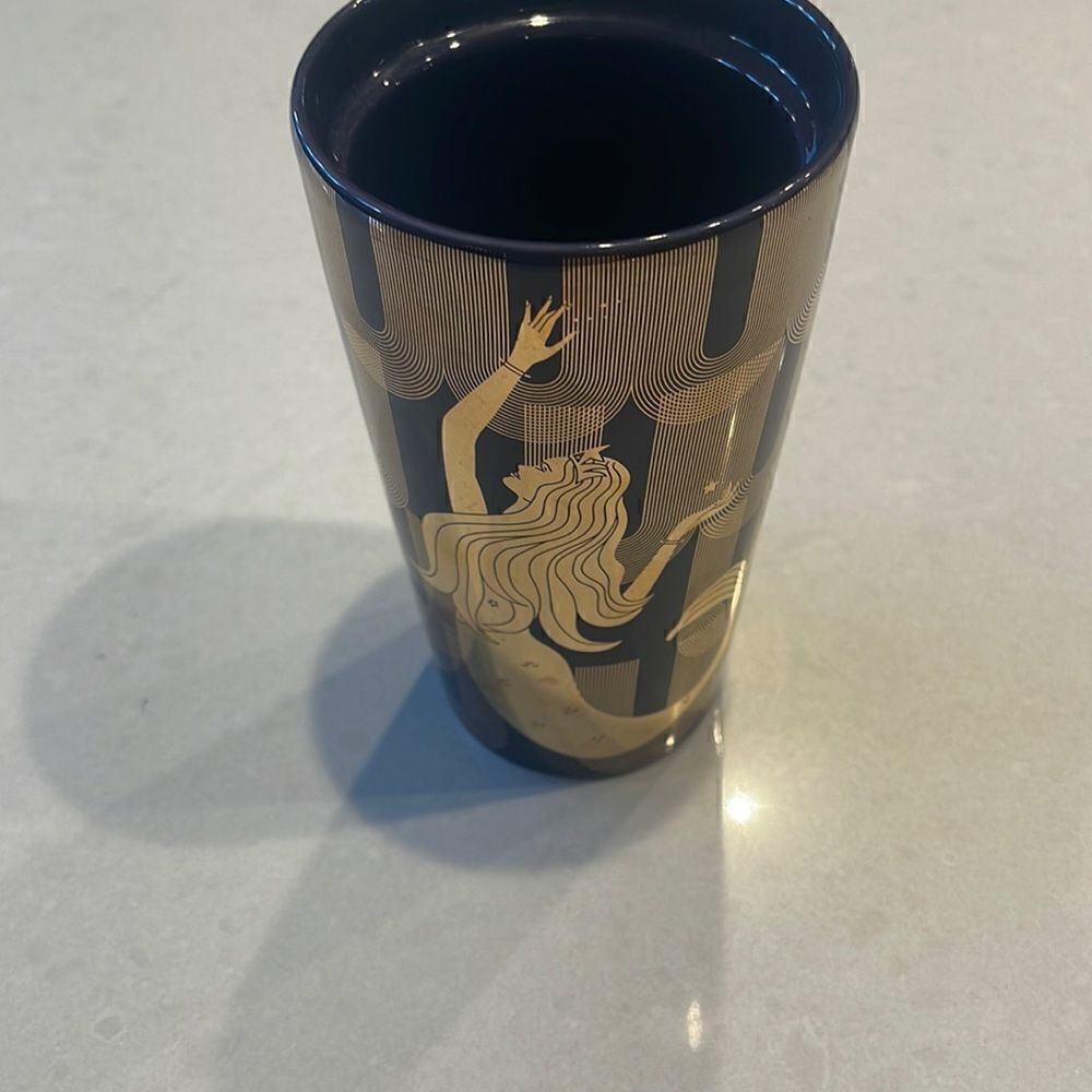 Starbucks gold blue siren mermaid 12 oz, double wall cup no lids excellent shape